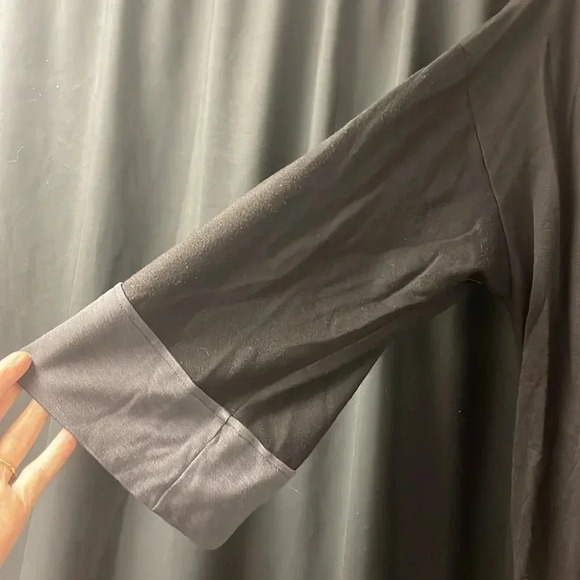 Natori Black & Gray Sweater S - Picture 3 of 4